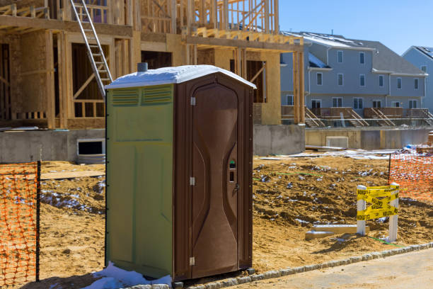 Types of Portable Toilets We Offer in Princeton, FL